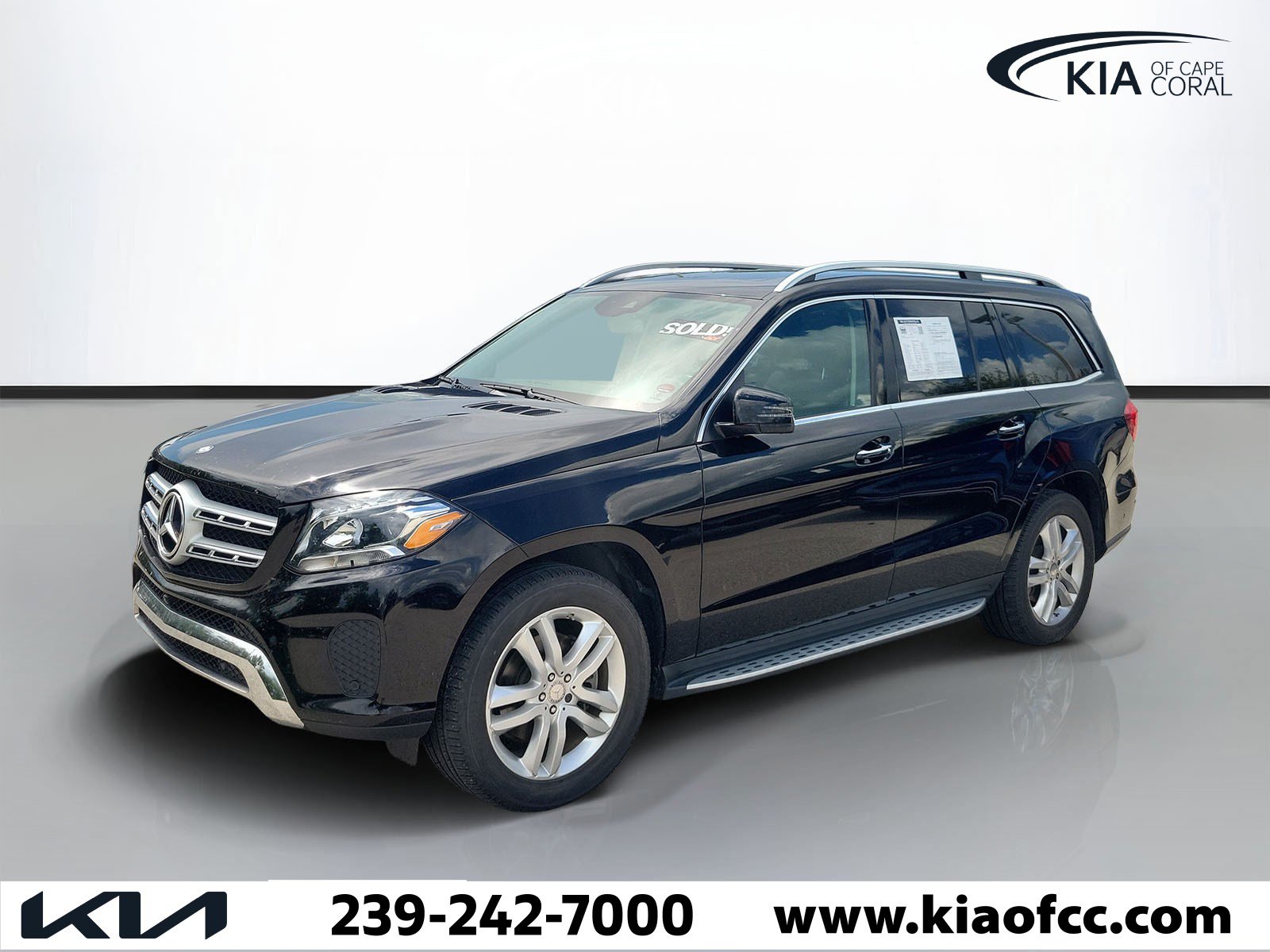 Used 2017 Mercedes-Benz GLS 450 4MATIC image 3