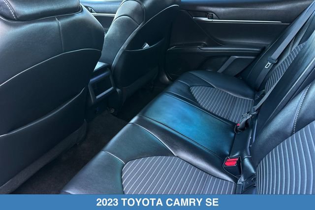 Used 2023 Toyota Camry SE FWD image 13