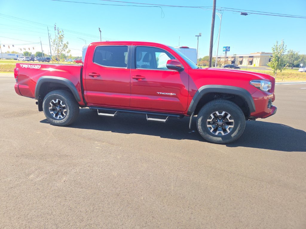 Used 2019 Toyota Tacoma TRD Off-Road AWD/4WD image 26