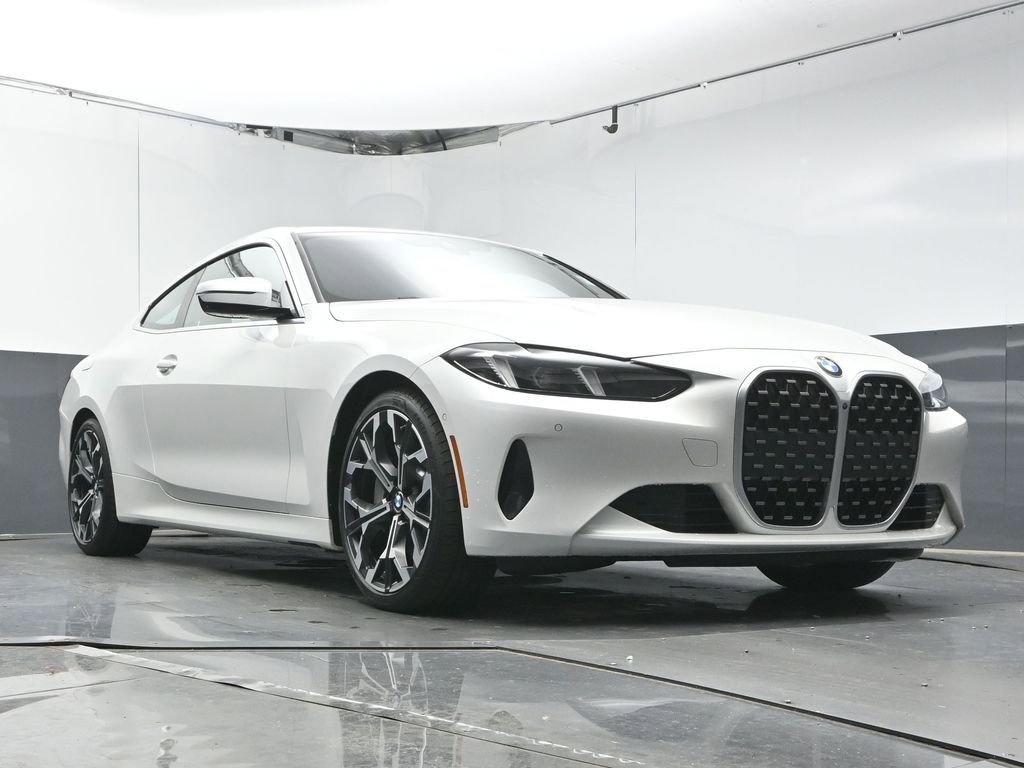 Used 2026 BMW 430i Coupe w/ Parking Assistance Package image 31