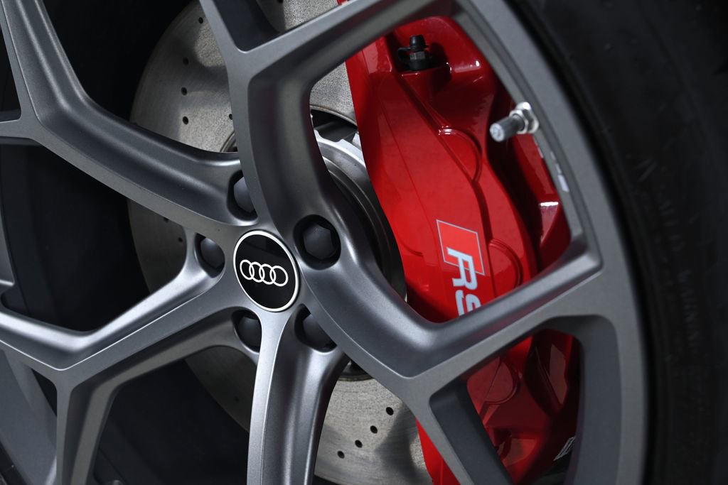 New 2026 Audi RS 6 performance image 25