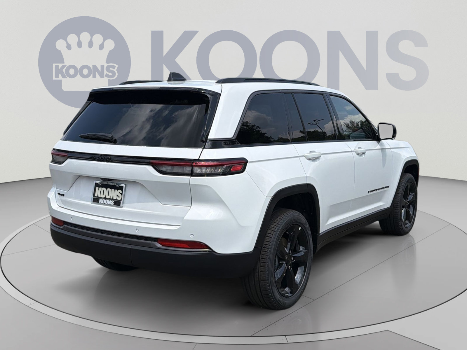 New 2026 Jeep Grand Cherokee Limited w/ Limited Altitude Package AWD/4WD image 7