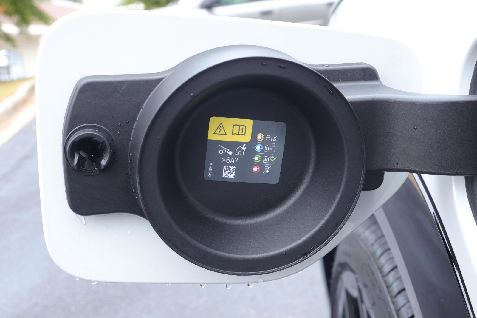 New 2026 BMW XM Label Red w/ M Driver's Package image 12