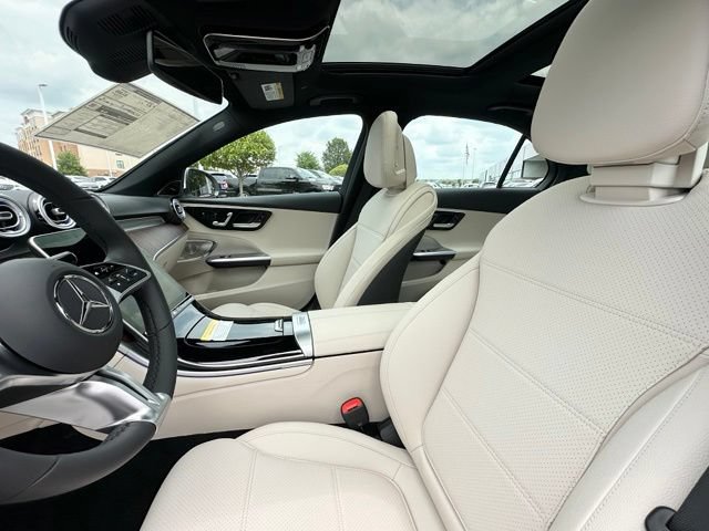 New 2026 Mercedes-Benz C 300 4MATIC Sedan image 27