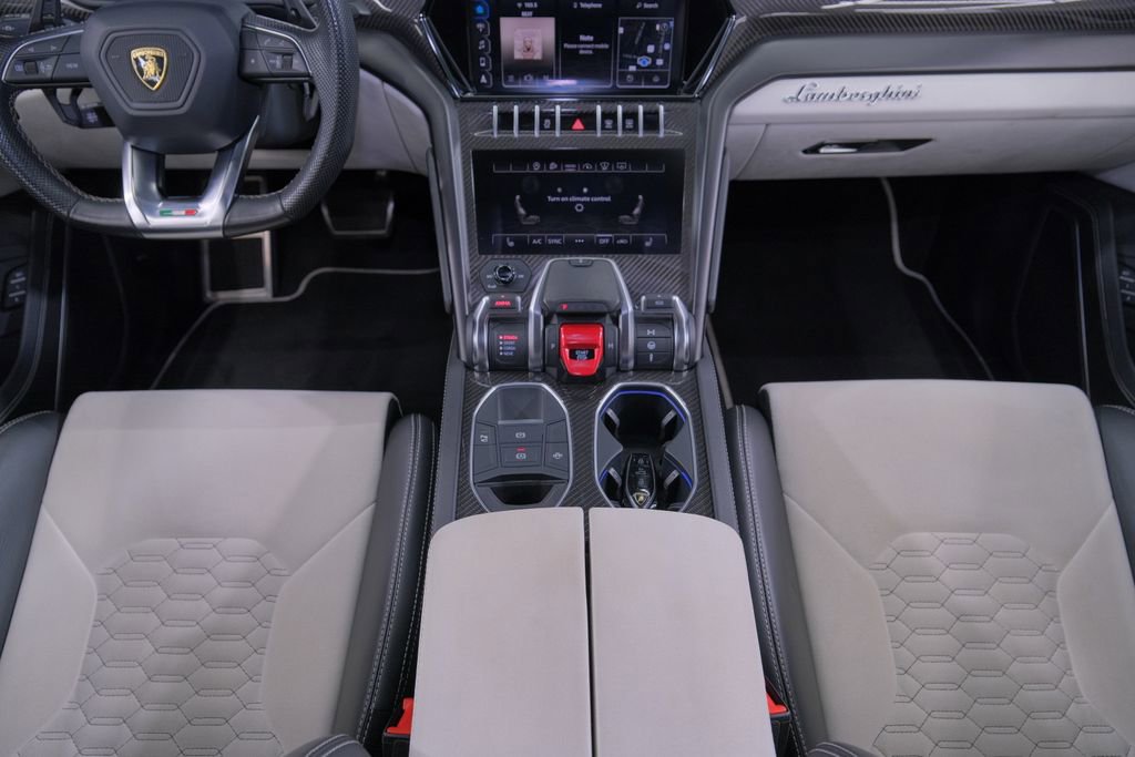 Used 2022 Lamborghini Urus image 71