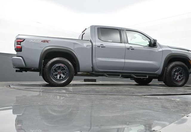 Used 2025 Nissan Frontier PRO-4X image 27