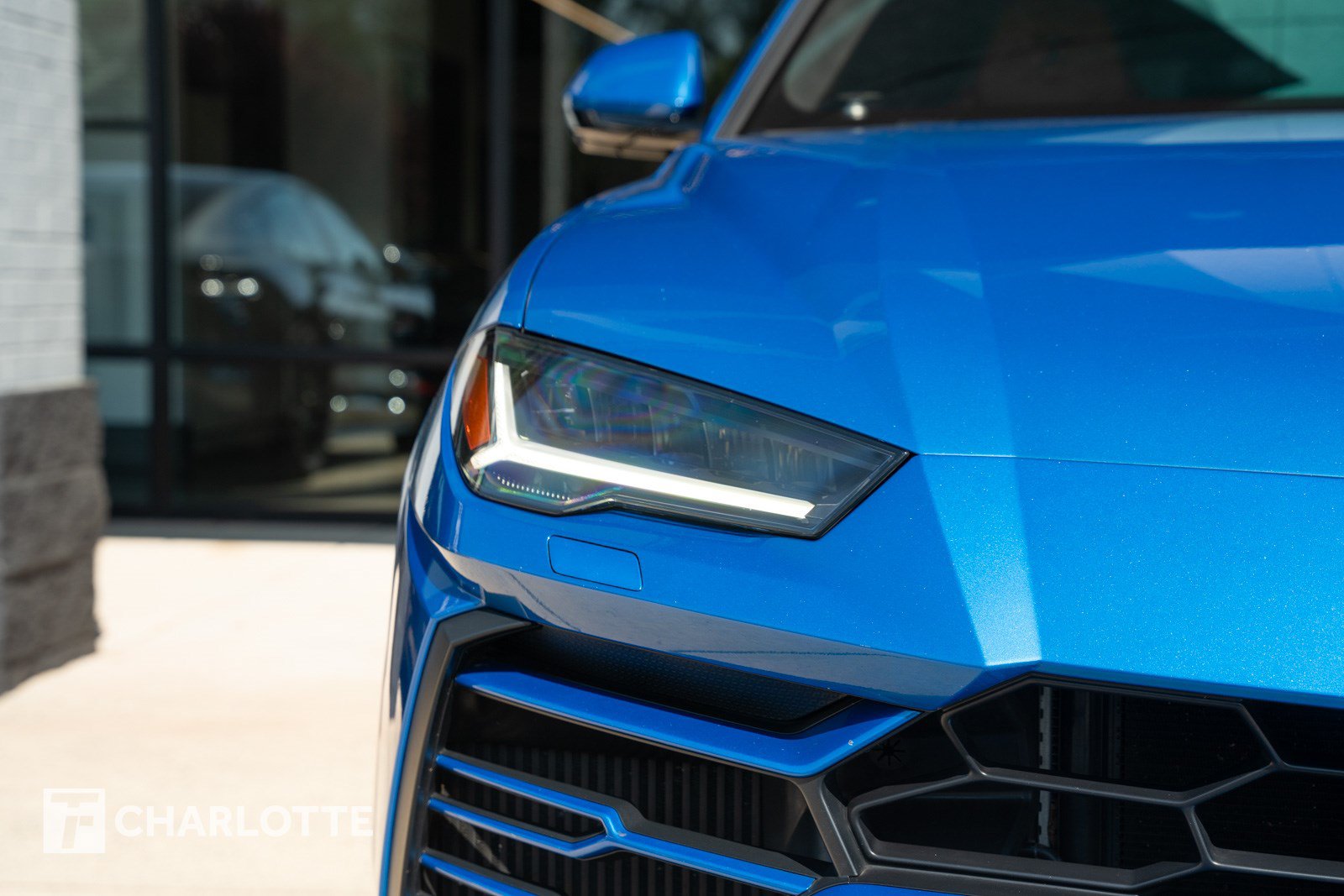 Used 2021 Lamborghini Urus AWD/4WD image 4