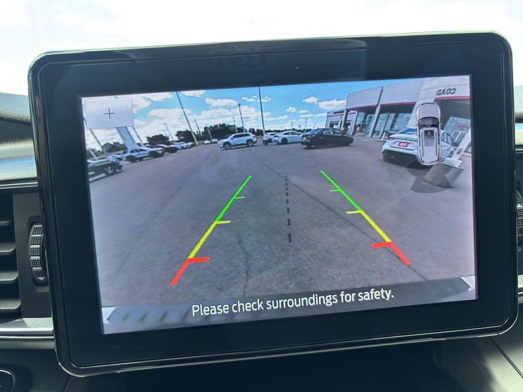 Used 2021 Ford Explorer XLT w/ Equipment Group 202A image 17