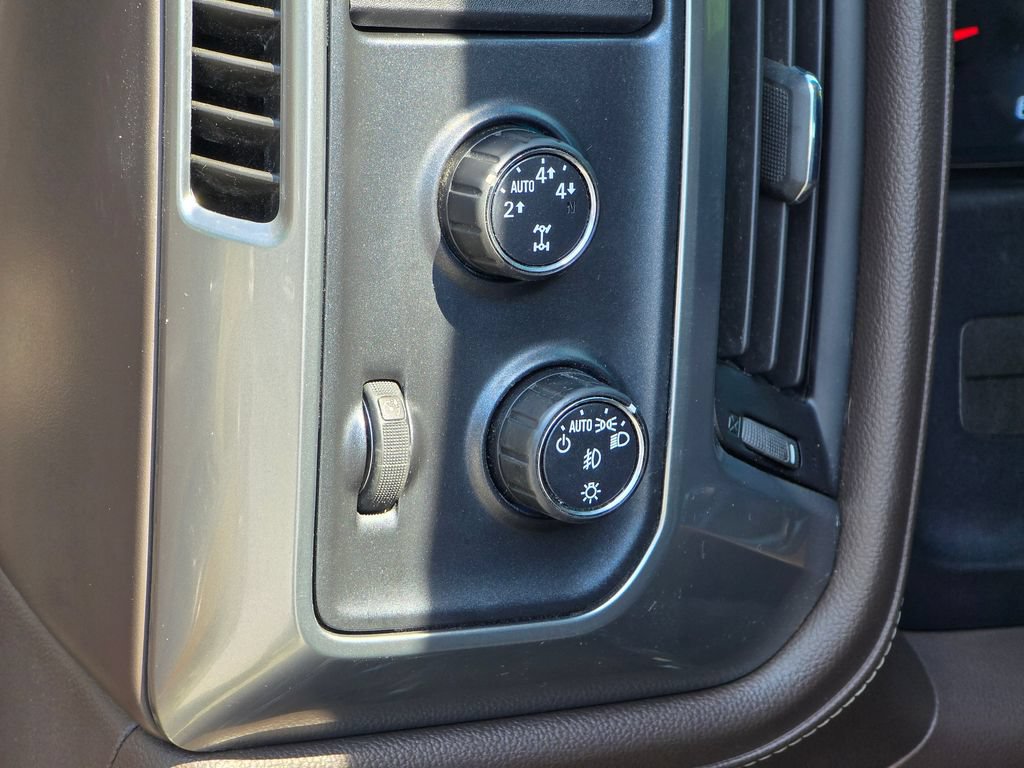 Used 2014 Chevrolet Silverado 1500 LTZ AWD/4WD image 37