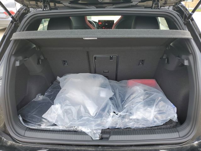 New 2026 Volkswagen GTI SE image 8