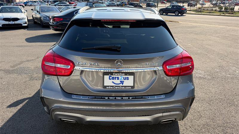 Used 2015 Mercedes-Benz GLA 250 4MATIC image 5