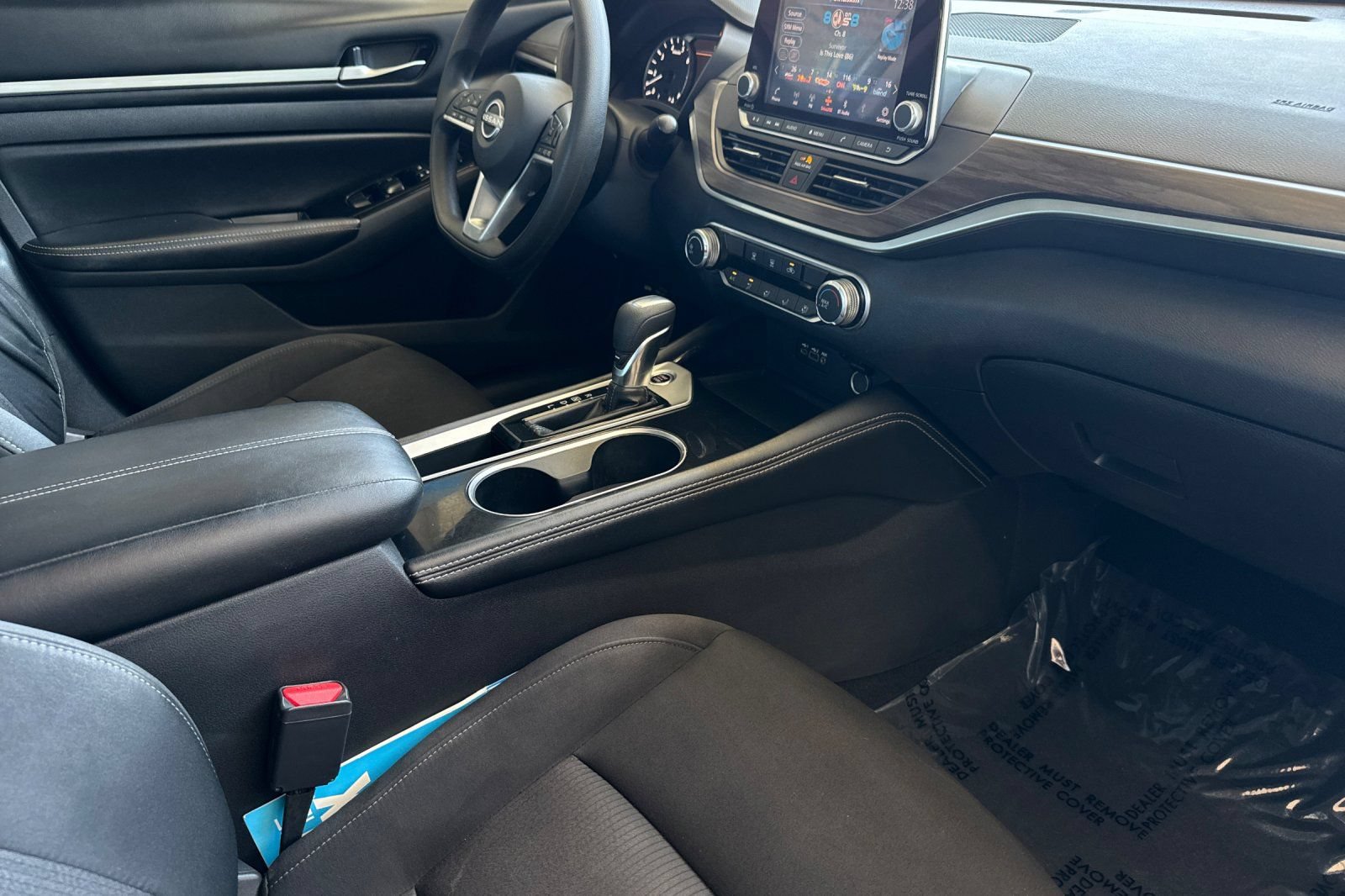Used 2023 Nissan Altima 2.5 SV FWD image 15