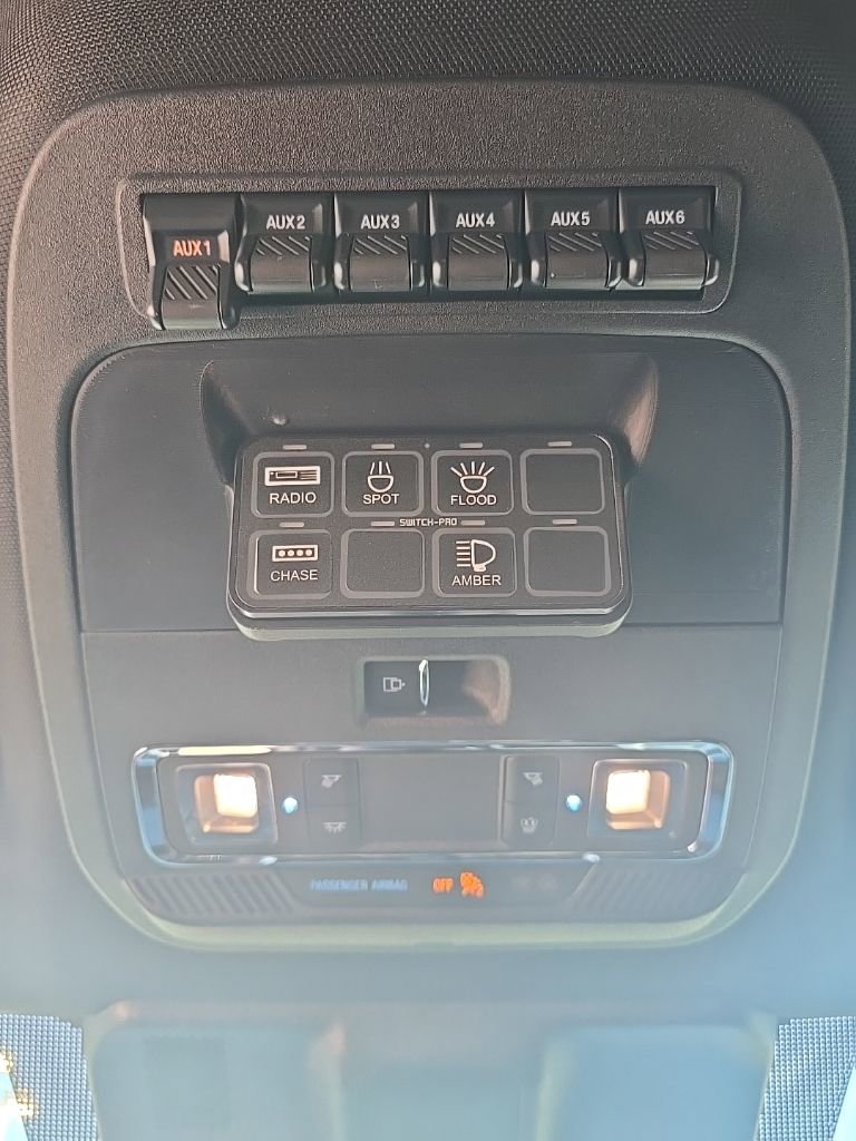 Used 2023 Ford F150 Raptor AWD/4WD image 27