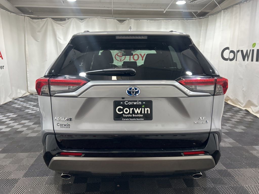 Used 2023 Toyota RAV4 SE image 7