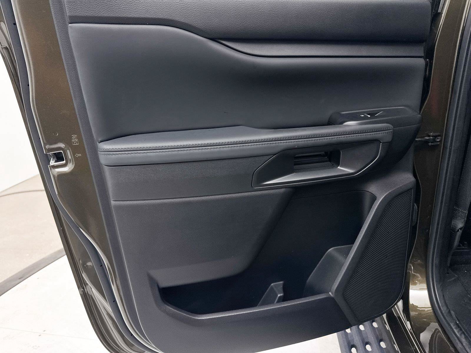 Used 2024 Ford Ranger Raptor AWD/4WD image 32