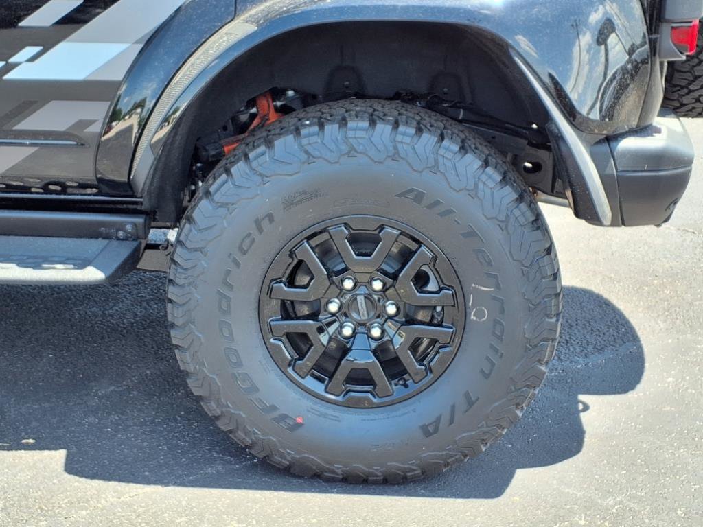 New 2025 Ford Bronco Raptor image 10