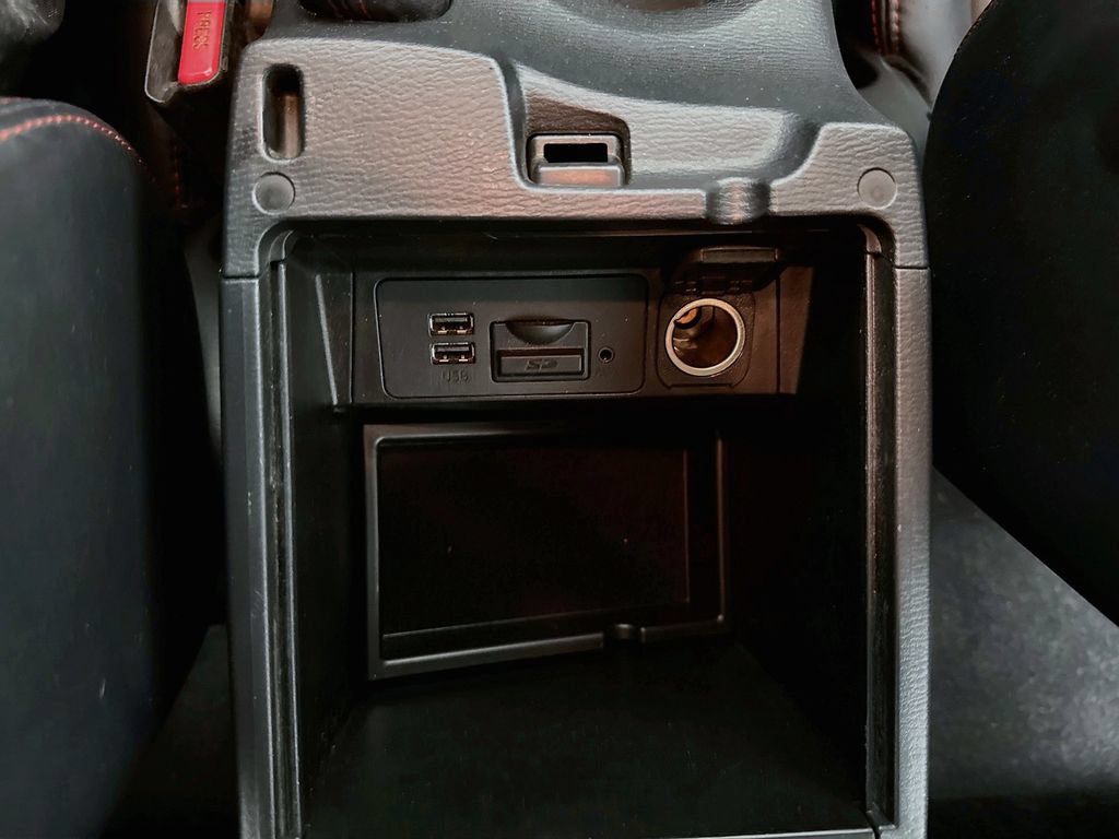 Used 2014 MAZDA MAZDA3 s Touring FWD image 18