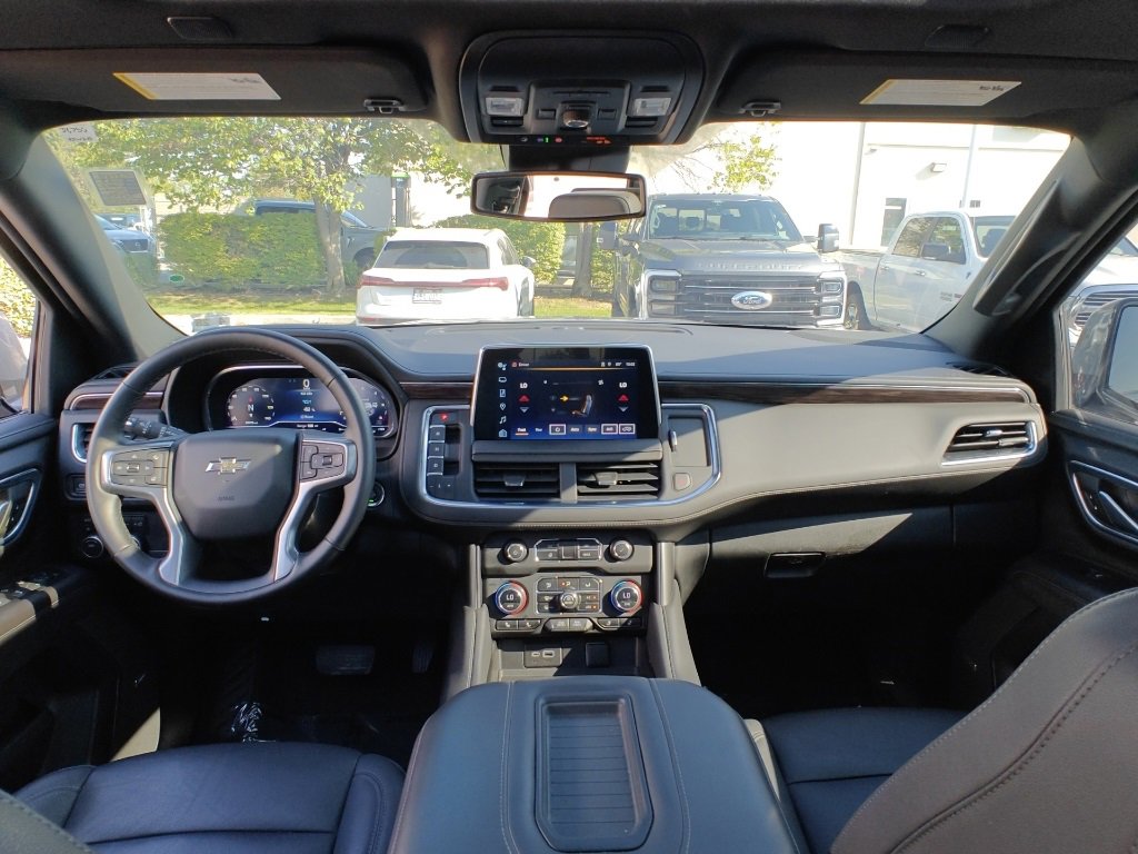 Used 2023 Chevrolet Tahoe Z71 w/ Luxury Package image 22