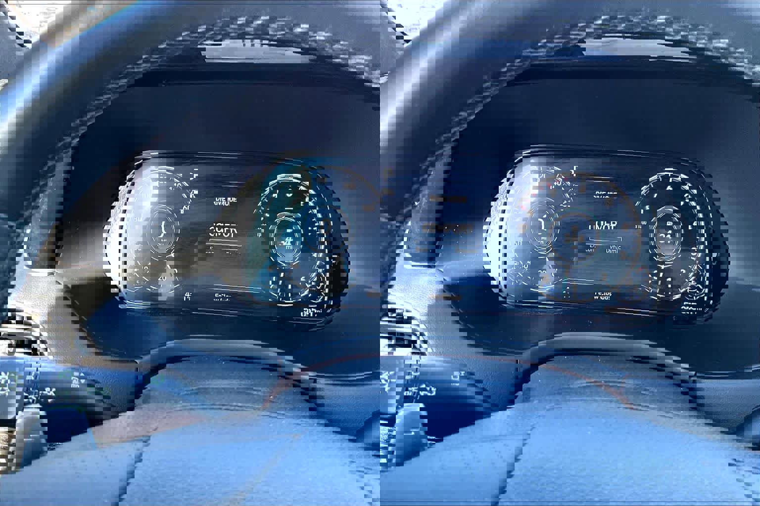 Used 2021 Hyundai Palisade Calligraphy w/ Cargo Package image 24