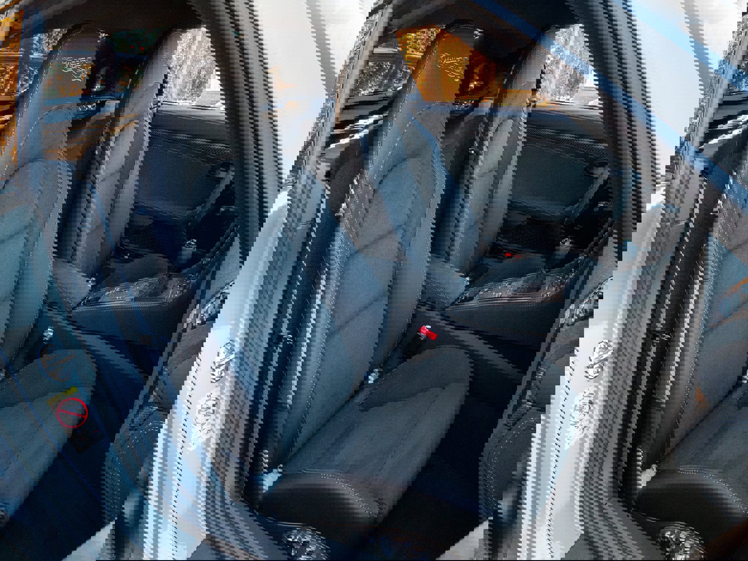 Used 2024 Porsche 718 Cayman GT4 RS image 34