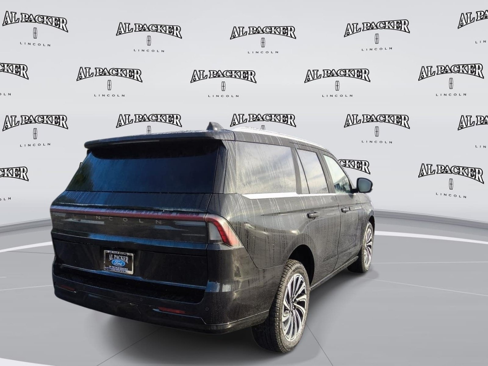 New 2027 Lincoln Navigator Black Label AWD/4WD image 6