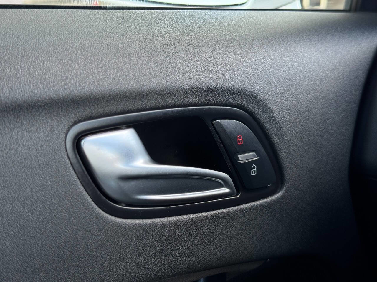 Used 2008 Audi TT 2.0T image 25