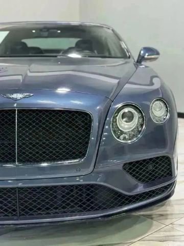 Used 2017 Bentley Continental GT V8 S image 40