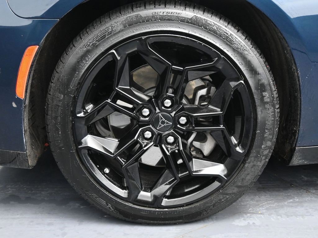 Used 2025 Dodge Charger R/T w/ Sun & Sound Package image 11