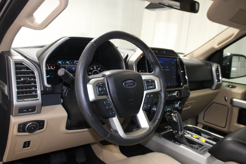 Used 2015 Ford F150 Lariat w/ Equipment Group 502A Luxury AWD/4WD image 18