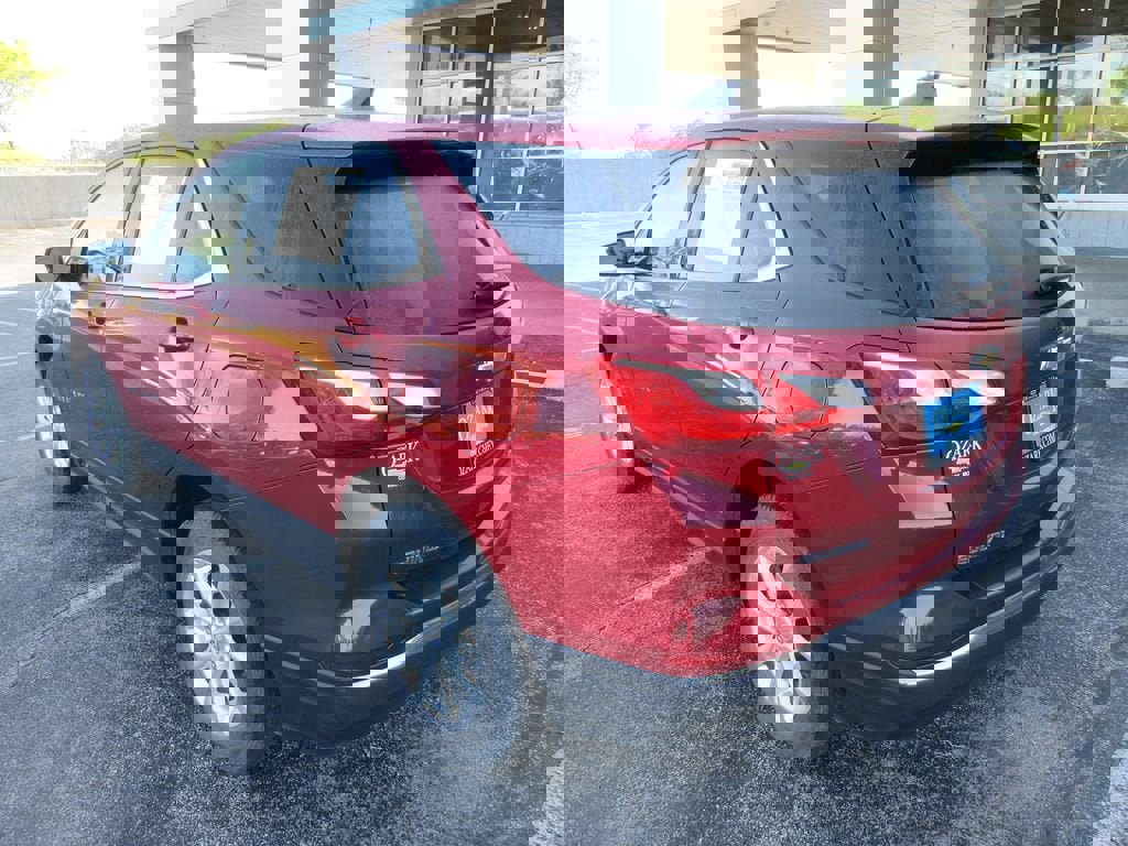 Used 2020 Chevrolet Equinox LT w/ LPO, Floor Liner Package image 3