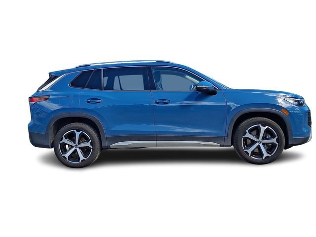 Used 2025 Volkswagen Tiguan SE w/ Panoramic Sunroof Package image 6