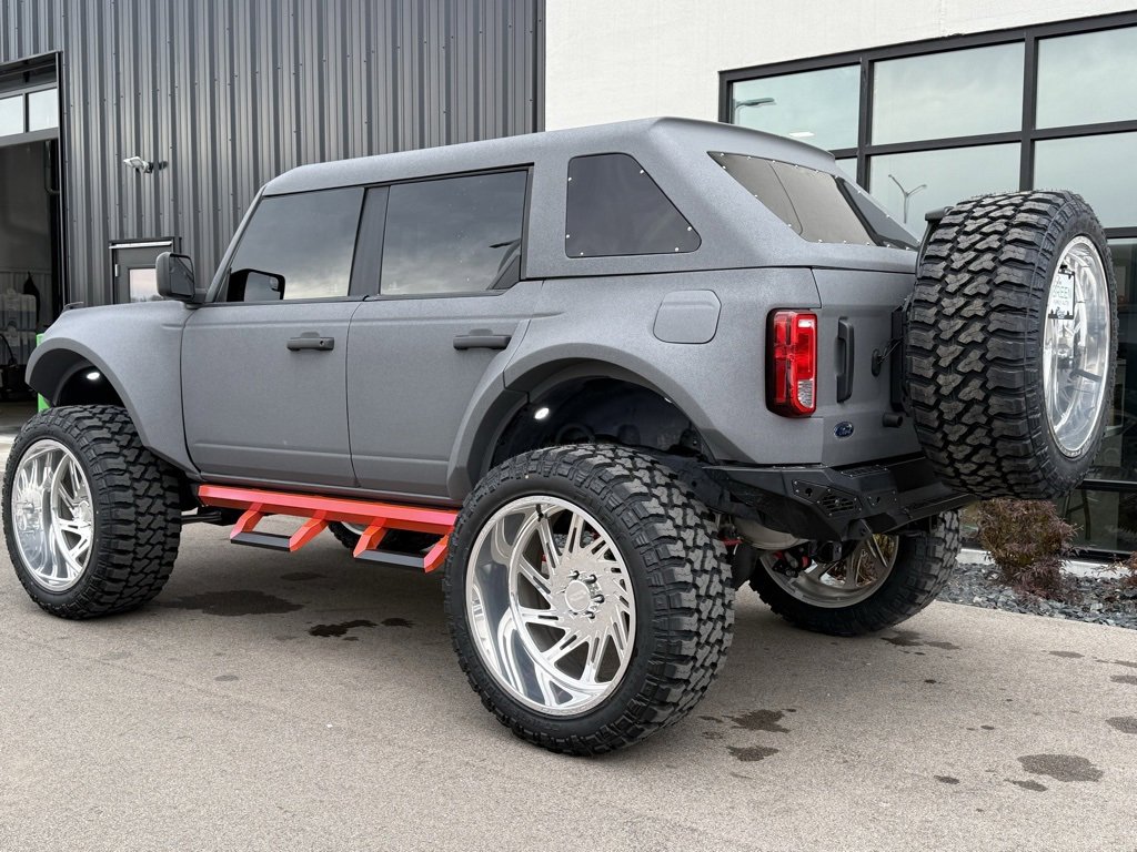 Used 2021 Ford Bronco 4-Door image 3