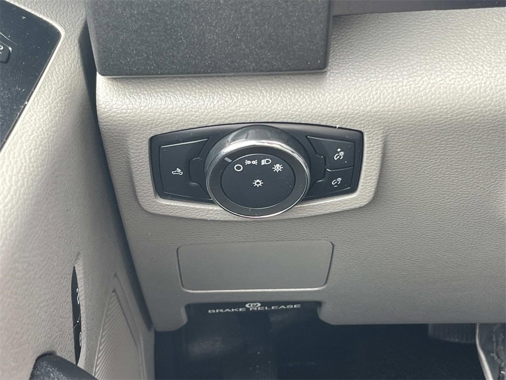 Used 2021 Ford F350 XL w/ Power Equipment Group image 20