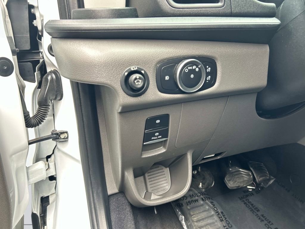 Used 2022 Ford Transit 350 XLT AWD/4WD image 23