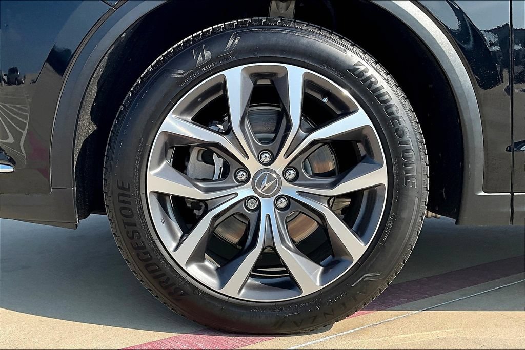 Used 2024 Acura MDX SH-AWD w/ Technology Package image 11