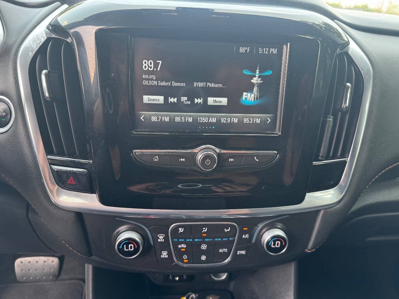 Used 2019 Chevrolet Traverse LS FWD image 14