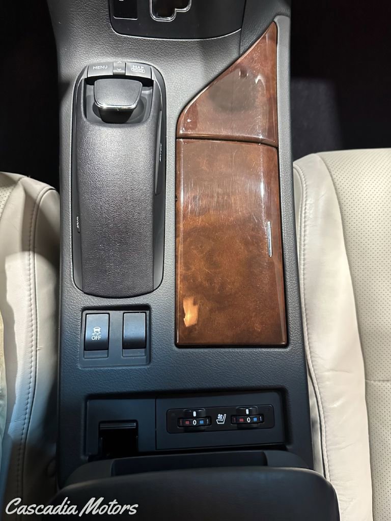 Used 2010 Lexus RX 450h AWD image 38