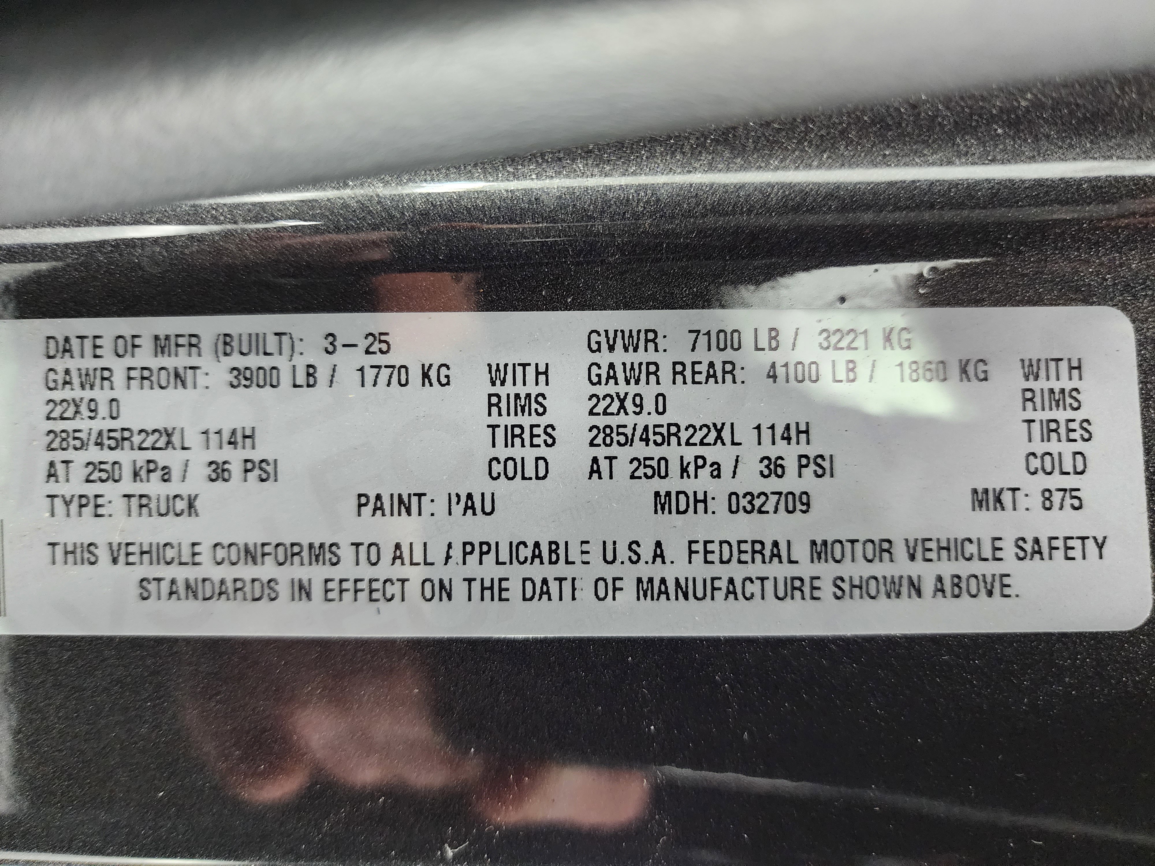 Used 2025 RAM 1500 Limited image 71