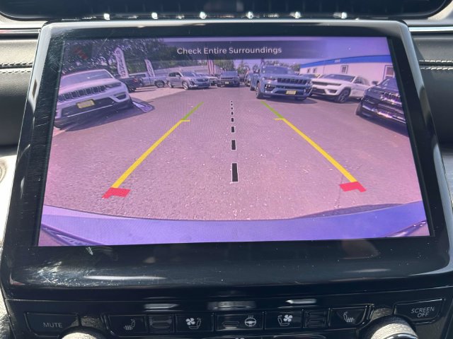 Certified 2023 Jeep Grand Cherokee L Overland AWD/4WD image 29
