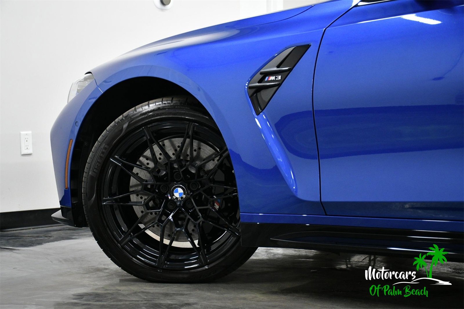 Used 2023 BMW M3 image 6