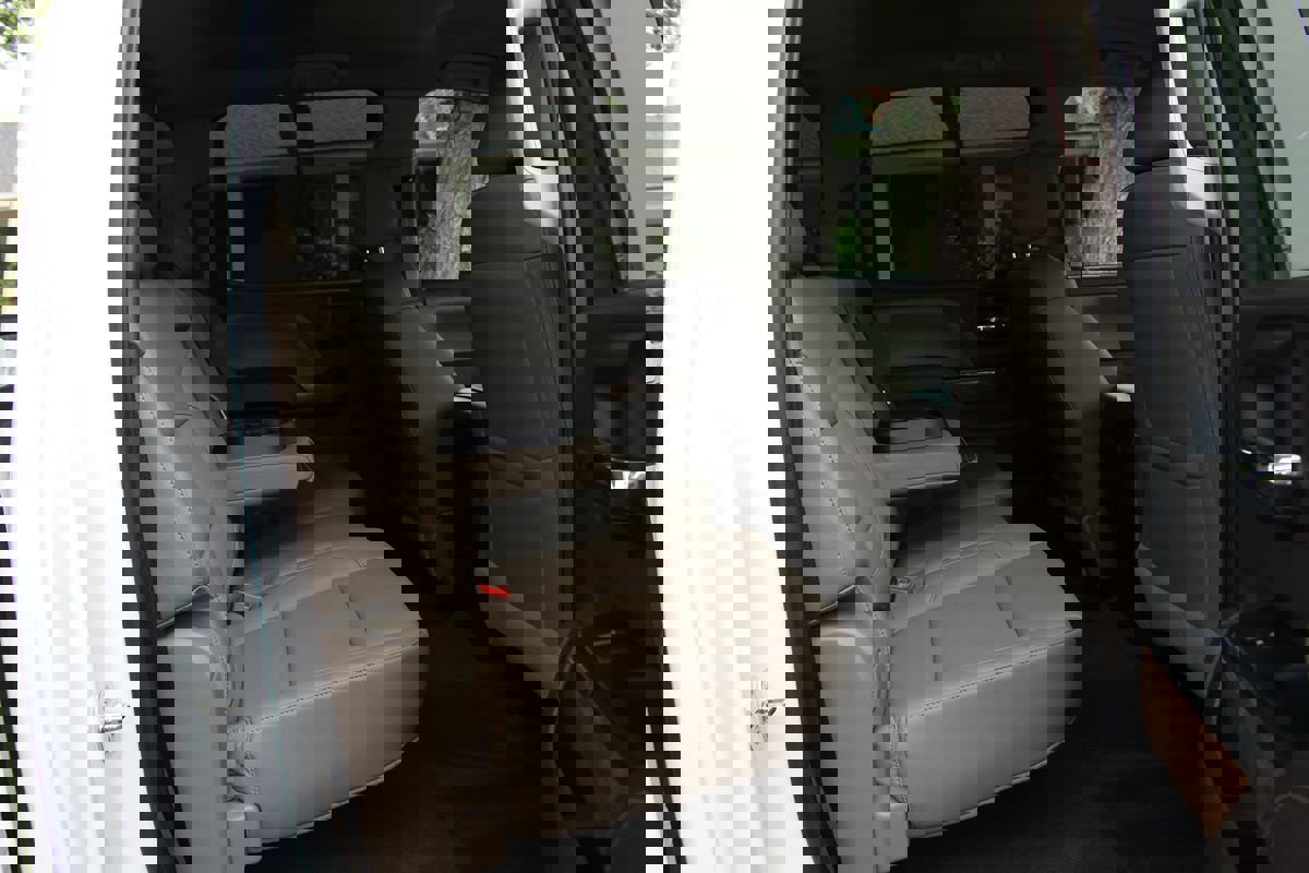 Used 2017 GMC Sierra 1500 SLT image 15