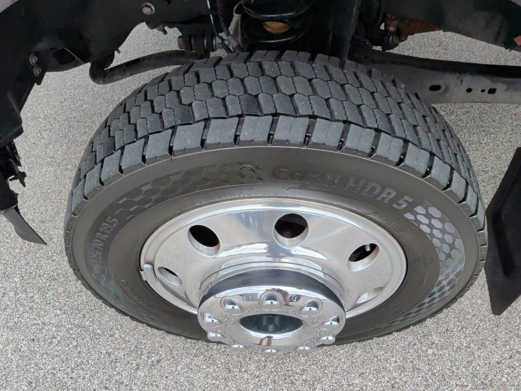 Used 2026 Ford F450 Lariat w/ FX4 Off-Road Package image 53