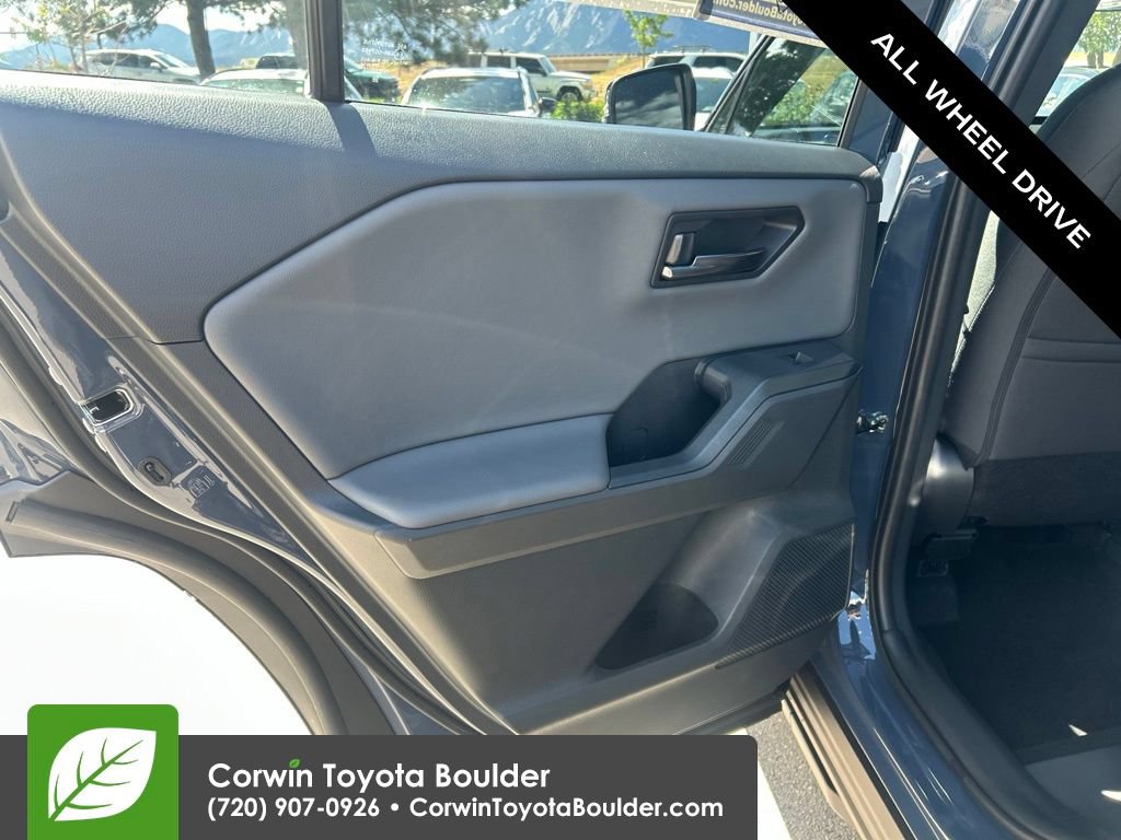 Used 2026 Toyota RAV4 SE w/ Convenience Package AWD/4WD image 18