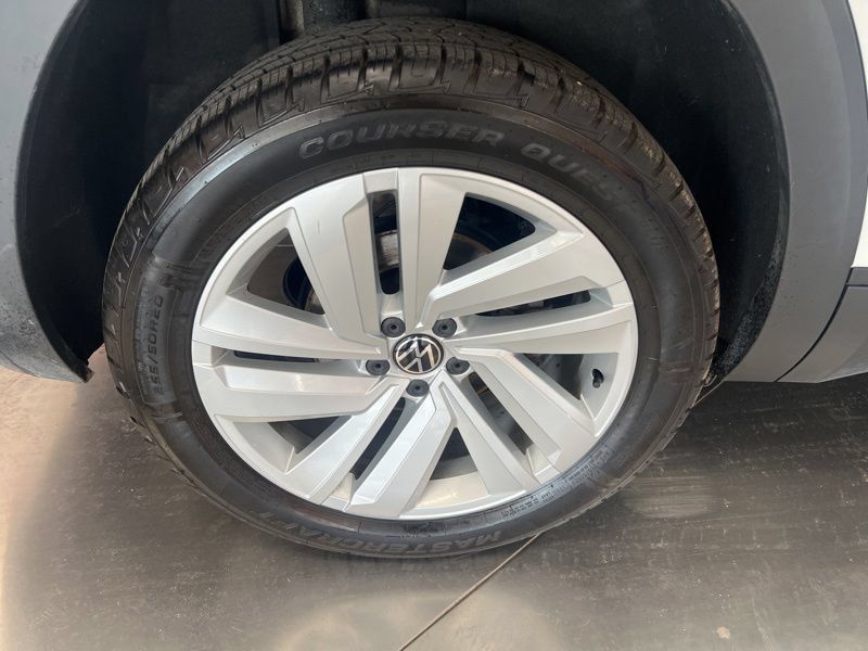 Used 2022 Volkswagen Atlas Cross Sport SE AWD/4WD image 9
