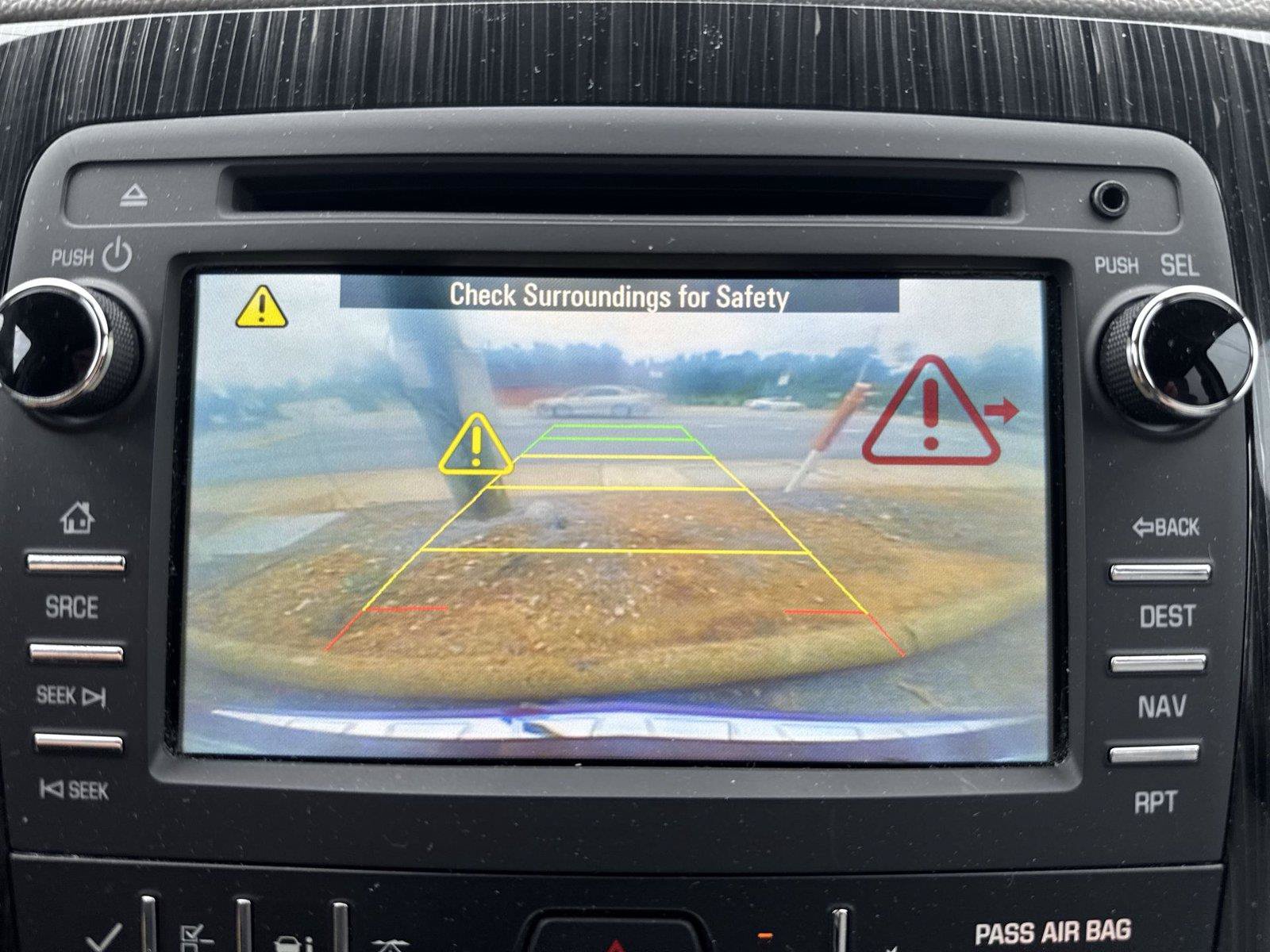 Used 2016 Chevrolet Traverse LTZ FWD image 15