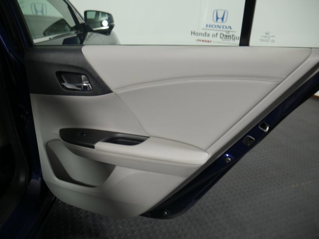 Used 2015 Honda Accord EX-L image 7