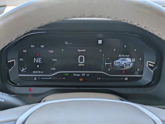 Used 2023 GMC Yukon XL Denali AWD/4WD image 11