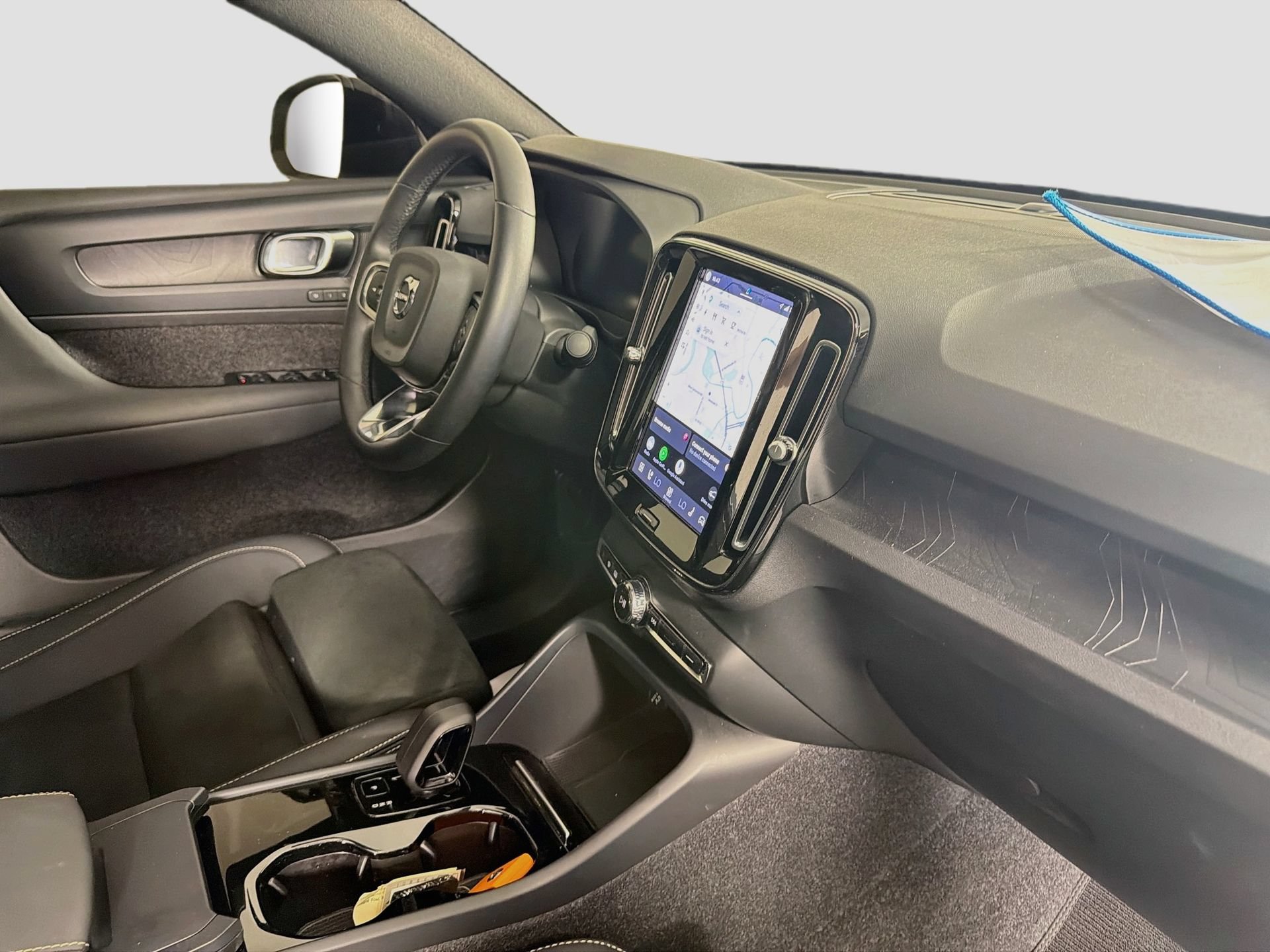 Certified 2023 Volvo C40 P8 Recharge Plus w/ Climate Package AWD/4WD image 29
