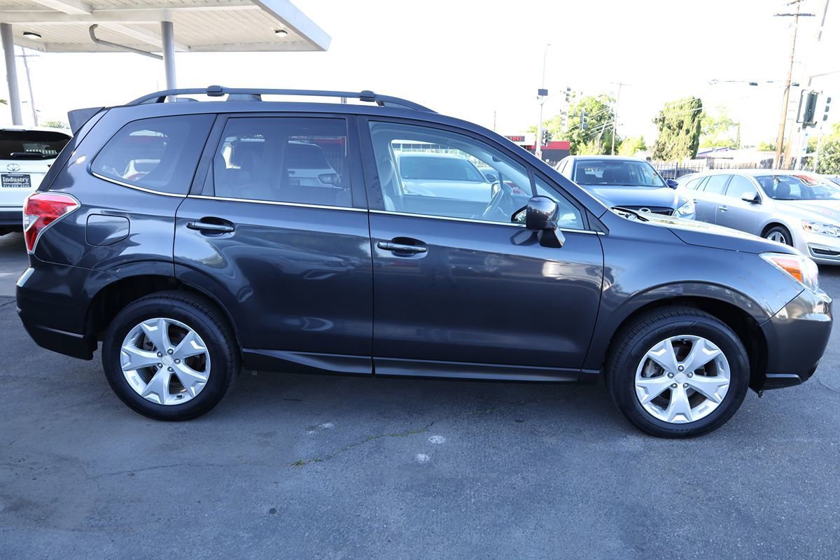 Used 2016 Subaru Forester 2.5i Limited w/ Popular Package #2 AWD/4WD image 8