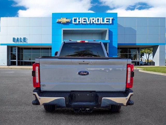 Used 2026 Ford F250 Lariat AWD/4WD image 4